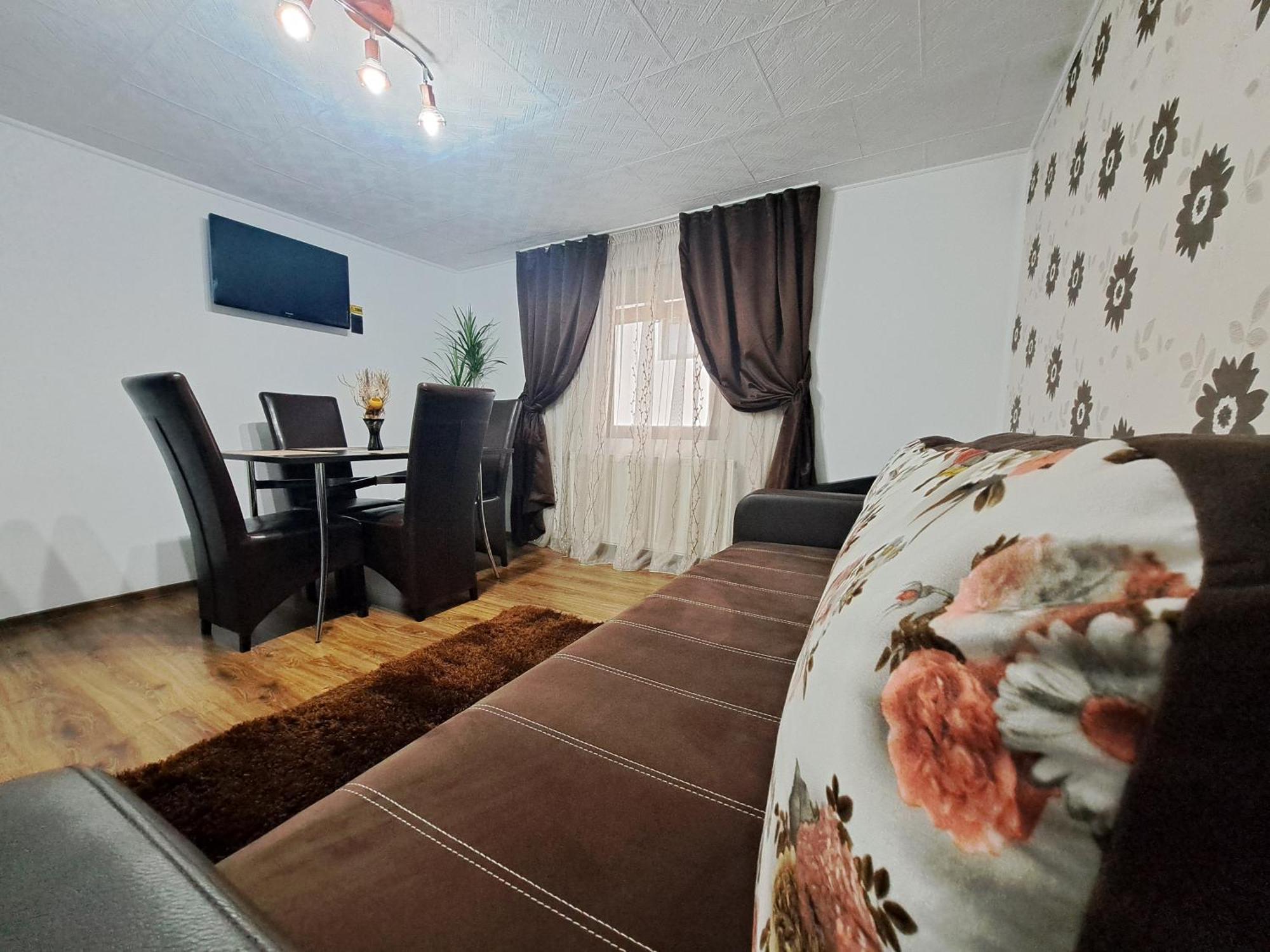 Shelby Accommodation -Adult Only- Sinaia Exterior foto